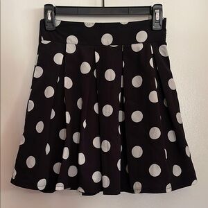 Black and White Pleated Mini Skater Skirt